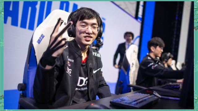 EDG横扫FLY，Faker单局斩获MVP鏖战多局小组赛，留下经典瞬间